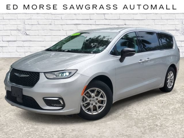 2024 Chrysler Pacifica Touring L in Other — front three-quarter view