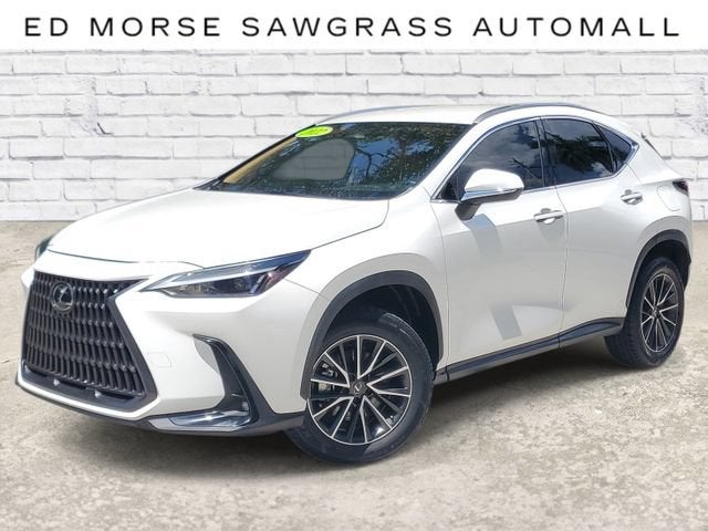 2022 Lexus NX NX 250 in Whi/White — front three-quarter view